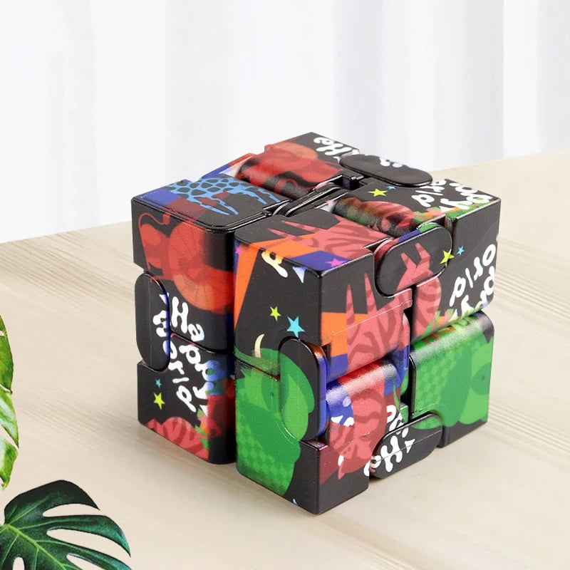 Infinity Cube Ciel Étoilé — Fidget Toy Anti-Stress Magique